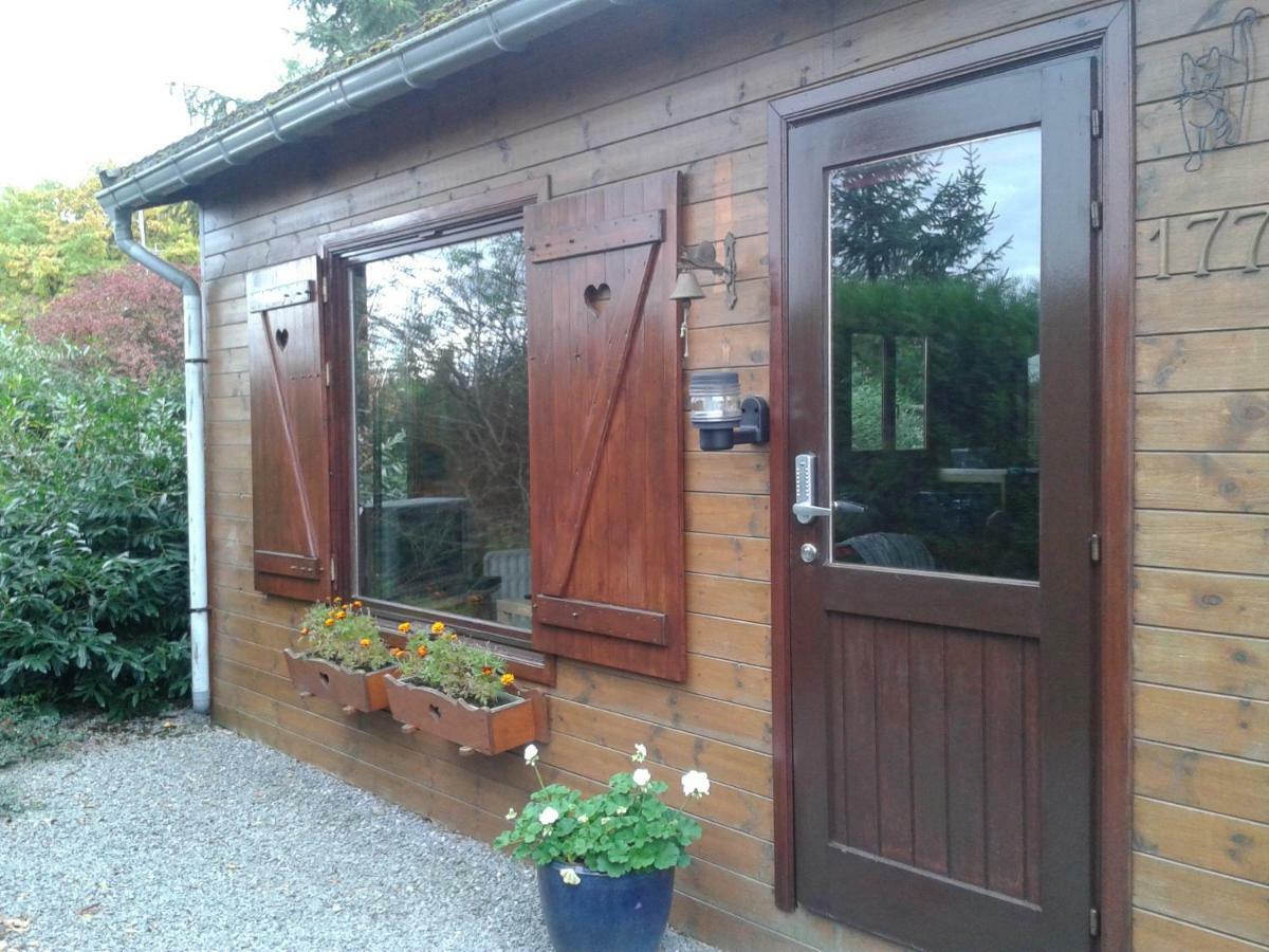 Villa chalet Imme à Resteigne Extérieur photo